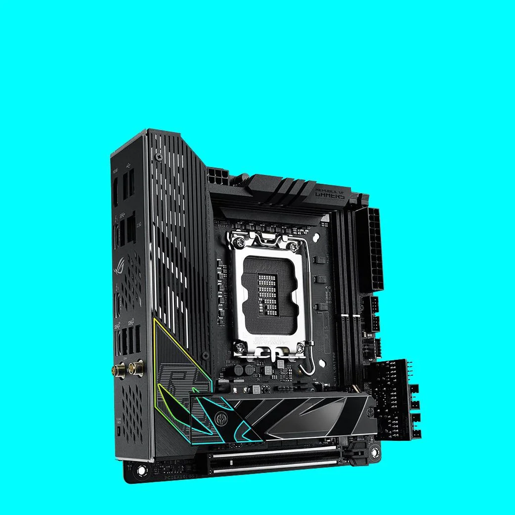 asrock-phantom-gaming-b860i-lightning-wi-fi-kompaktes-gaming-potenzial_img_10 | etalongame.de Asus ROG Strix Z790-I Gaming WiFI auf einem hellblauen Hintergrund