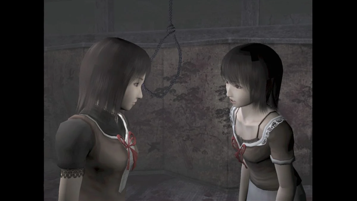 die-einzigartige-atmosphare-von-fatal-frame-eine-reise-in-die-welt-des-japanischen-horrors_img_11 | etalongame.de Die Zwillinge stoßen auf eine Schlinge in Fatal Frame 2: Crimson Butterfly