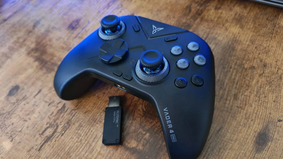 flydigi-vader-4-pro-ein-controller-im-test_img_4 | etalongame.de Die sechs Fronttasten des Flydigi Vader 4 Pro