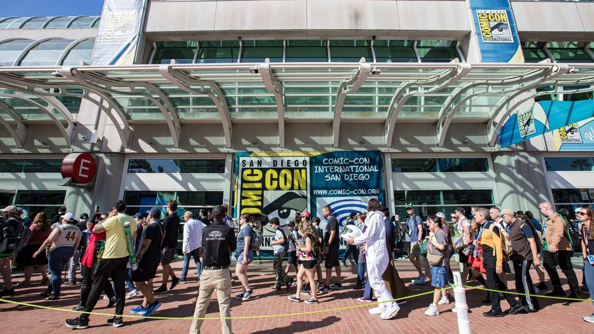 san-diego-comic-con-2025-programm-und-highlights_img_0 | etalongame.de San Diego Comic Con Menschenmenge