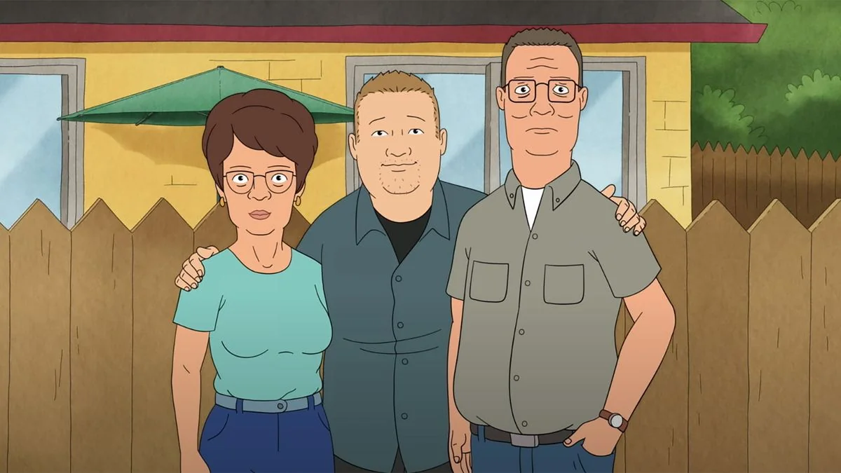 die-ruckkehr-von-king-of-the-hill-eine-neue-staffel-in-einer-veranderten-welt_img_0 | etalongame.de Peggy, Bobby und Hank Hill in der 2025 King of the Hill Neuauflage