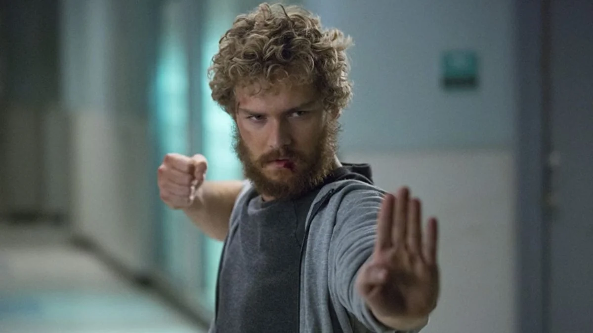 eyes-of-wakanda-die-einfuhrung-eines-neuen-iron-fist_img_1 | etalongame.de Finn Jones in Iron Fist
